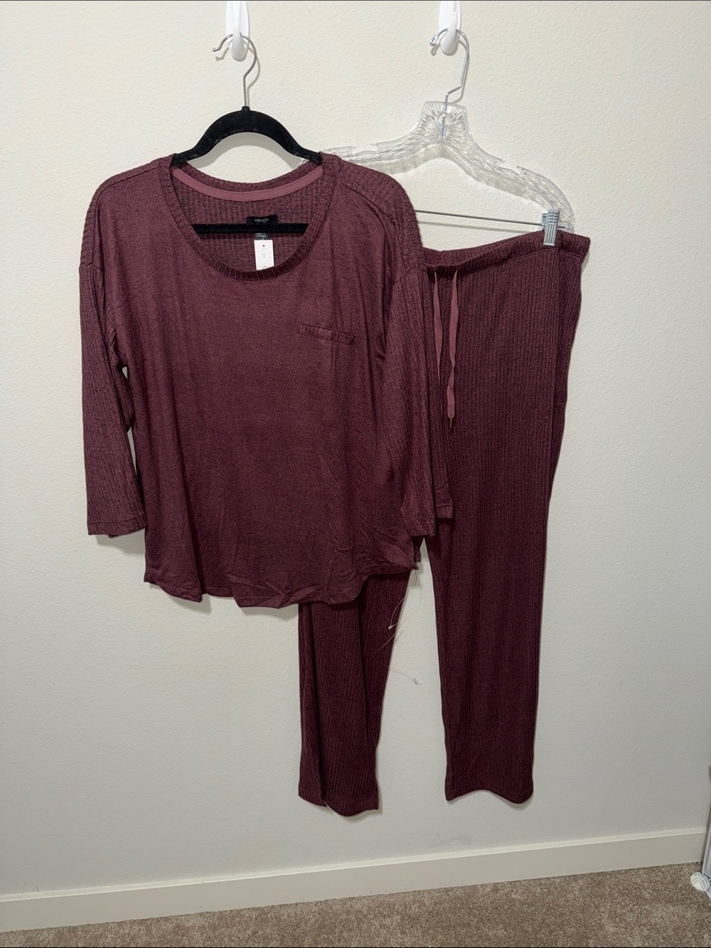 Midnight by Carole Hochman Rib-Knit Lounge Set - Plum - Picture 4 of 6